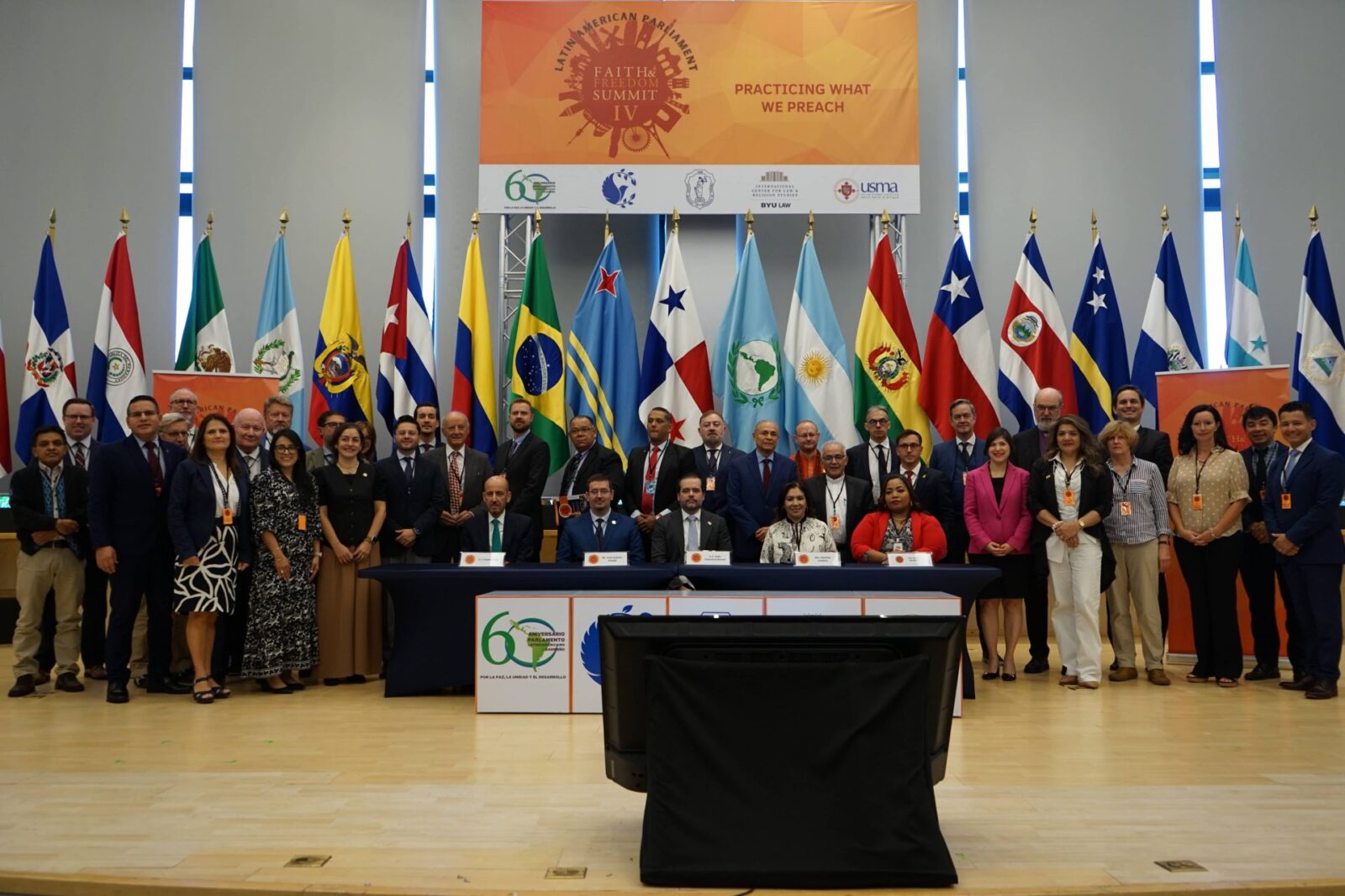 Scientology Europe participate in the Faith and Freedom Summit IV at the LatinAmerican Parliament 1 ROB07153 small