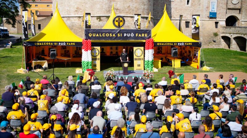 Yellow Tent of Help and Hope Arrives in Senigallia: Scientology Volunteer Ministers Bring Relief, Training and Community Care to Italy