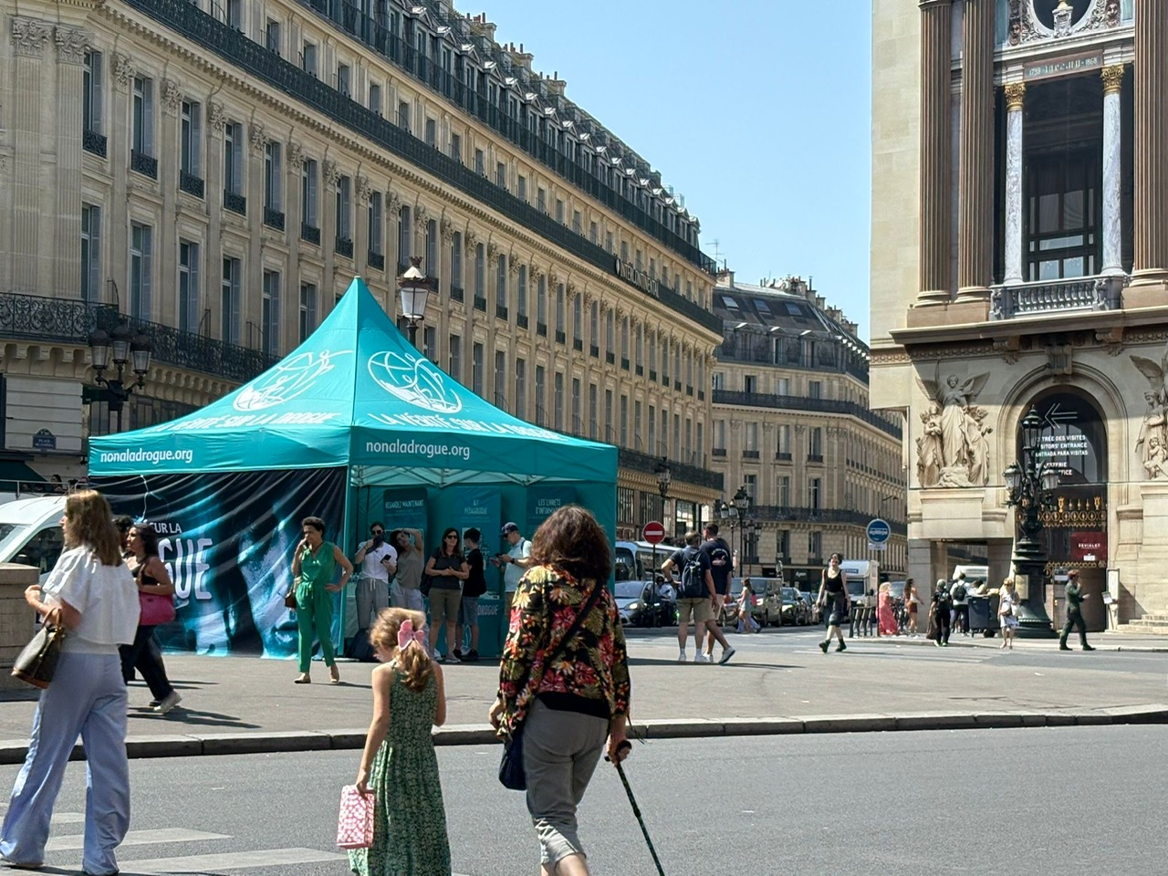 No to Drugs, Yes to Life: A Wave of Prevention Sweeps Through France No to Drugs, Yes to Life: A Wave of Prevention Sweeps Through France