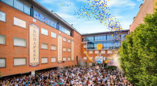 scientology budapest opening wide ribbon pull 05C1576 e1786392981205