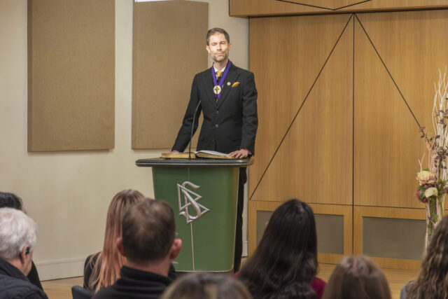 03 Rev. Jonny Stahl addressed the congregation
